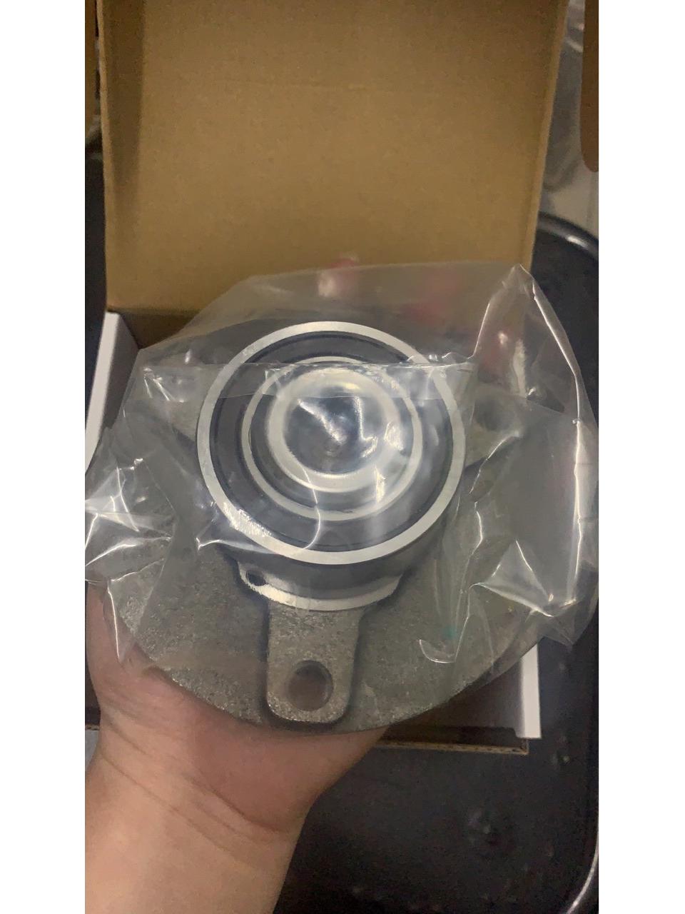 

Smart451 Подшипник передней ступицы и ступица A4513300059/0159 Bearing Steel