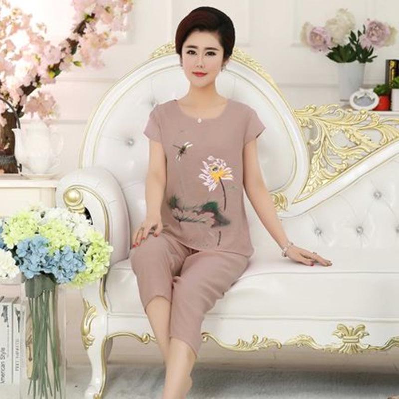 Women's Summer Cotton & Linen Pajama Set – Short-Sleeved Two-Piece for Middle-Aged & Elderly, Suitable for Indoor & Outdoor Wear.