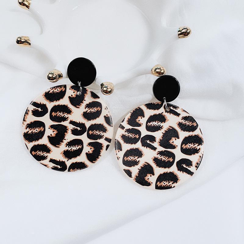 Fashion Leopard Print Stud Earrings, Personalized Geometric Round Acrylic Leopard Print Earrings