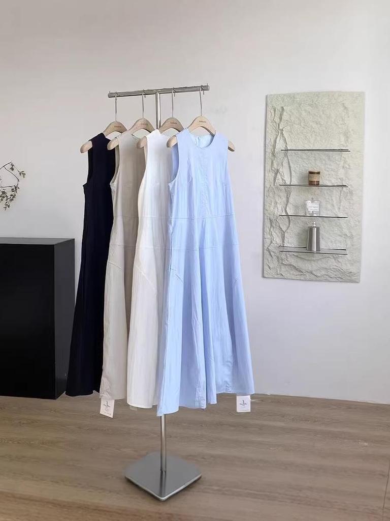 Korean Style Summer Versatile Sleeveless Vest Dress, Round Neck, Mid-Length, Age-Reducing Design for Women