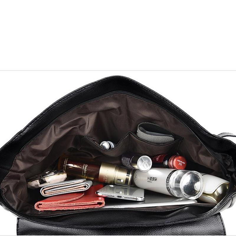 Women Handbag Large Capacity High Quality Female Skull Rivet Crossbody Bag Hiphop Punk Style Fashion Shoulder Travel Bags