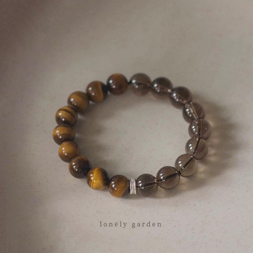 

Yellow Tiger Eye Stone Tea Crystal Bracelet for Men and Women, Natural Single-loop Crystal Gift Design, Unique and Flattering9Silver texture