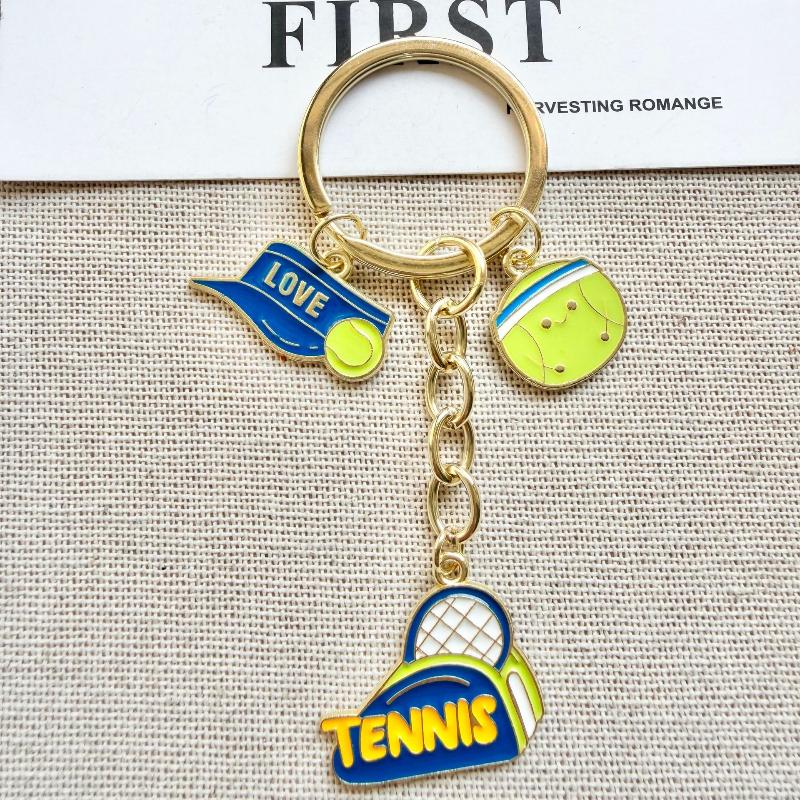 

Mini Keychain Tennis Party Favors Tennis Ball Key Ring Tennis Bag Pendant Sports Keychain For Boys Girls School Carnival Reward A3