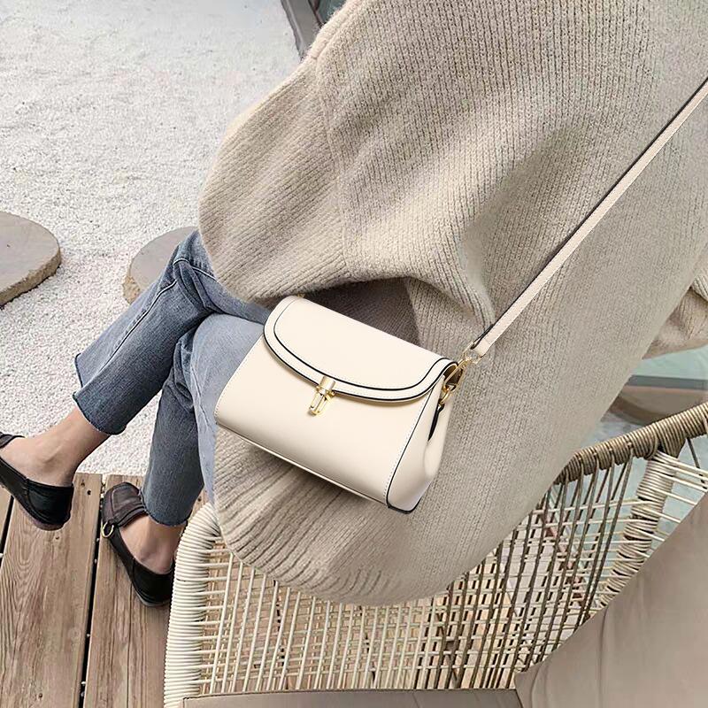Versatile Autumn and Winter This Year's Popular Niche Design High-end New Commuter Crossbody Bag Trend