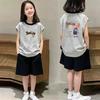 Korean Style Girls' Color Block Vest Set - Summer 2026 New Arrivals Sleeveless Patchwork T-shirt for Medium and Large Children.
