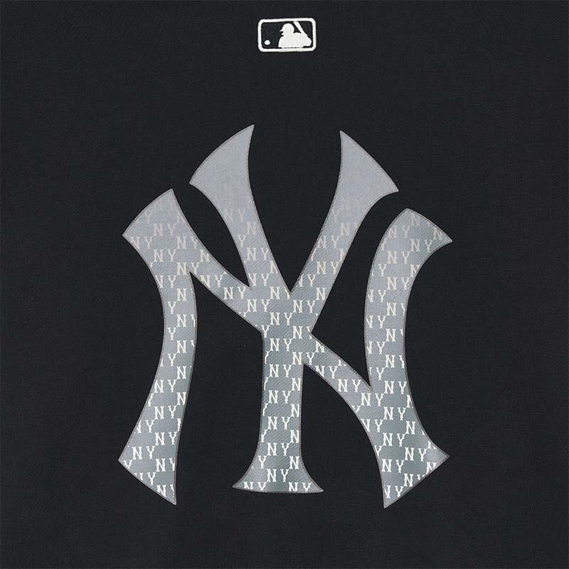 MLB Unisex New York Yankees Gradient Monogram Round Neck Sweatshirt