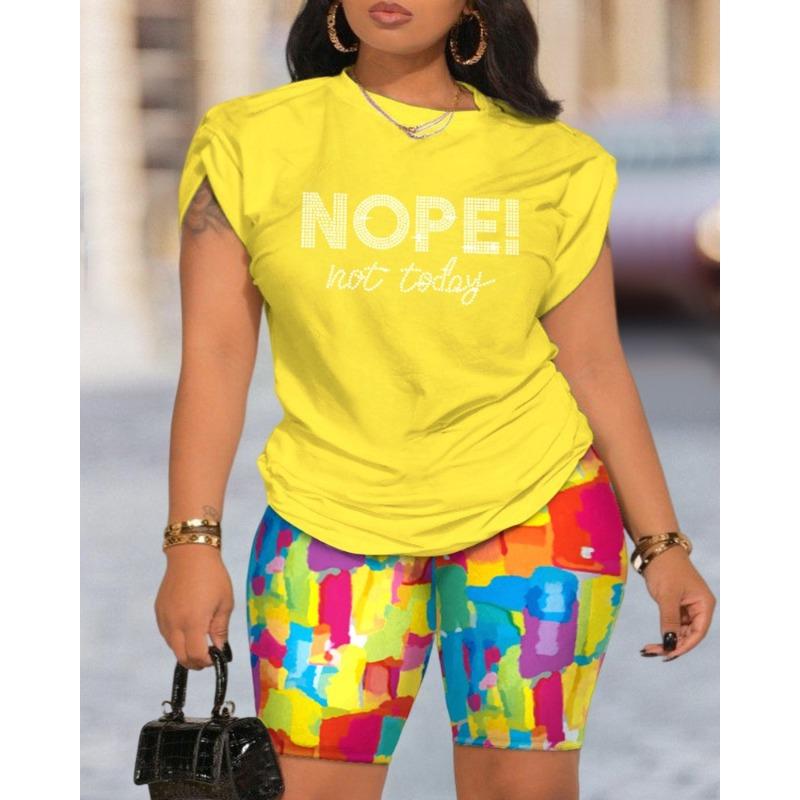 Women's Summer 2-piece Printed Round Neck Short-sleeved Shorts Suit