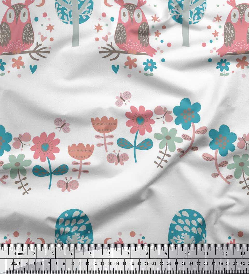 

Тканина Soimoi Japan Crepe Satin Тканина з дитячим принтом із квітами, деревом і совою на метр 42 дюйма 42 Inch Wide - Poly Crepe білий