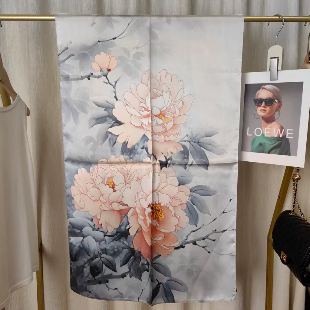 New Women Silk Scarf Long Pashmina Traditional Chinese Style 100% Mulberry Silk Scarf Business Gift Silk Scarves Gift for Mom