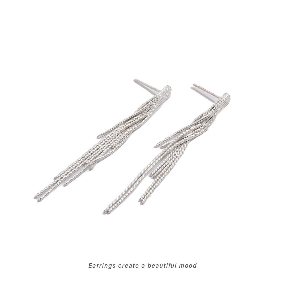 Elegant Silver Fringe Clip-On Earrings for Women - No Piercing Needed, High-End Everyday Design