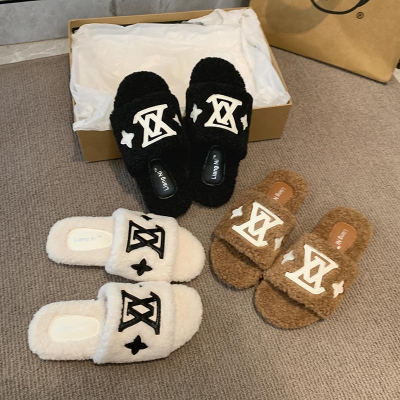 Fashion 2025 New Popular Women's Slippers Party Plush Summer New Best-Selling Furry Home Shoes Fur Flip Flops Female Slides Fur Shoes