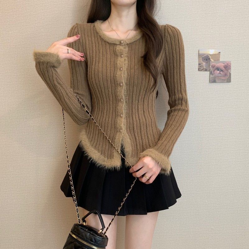 Women's Autumn Winter Maillard Retro Unique Fitted Sweater Knit Undershirt Inner Wear High-End Designer Niche Top