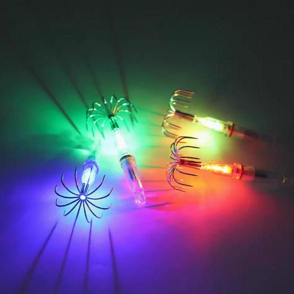 Diamond Shape Fishing Flash Lamp Bass Spoon Fishing Squid Hook Hot LED Lure Light with Hook