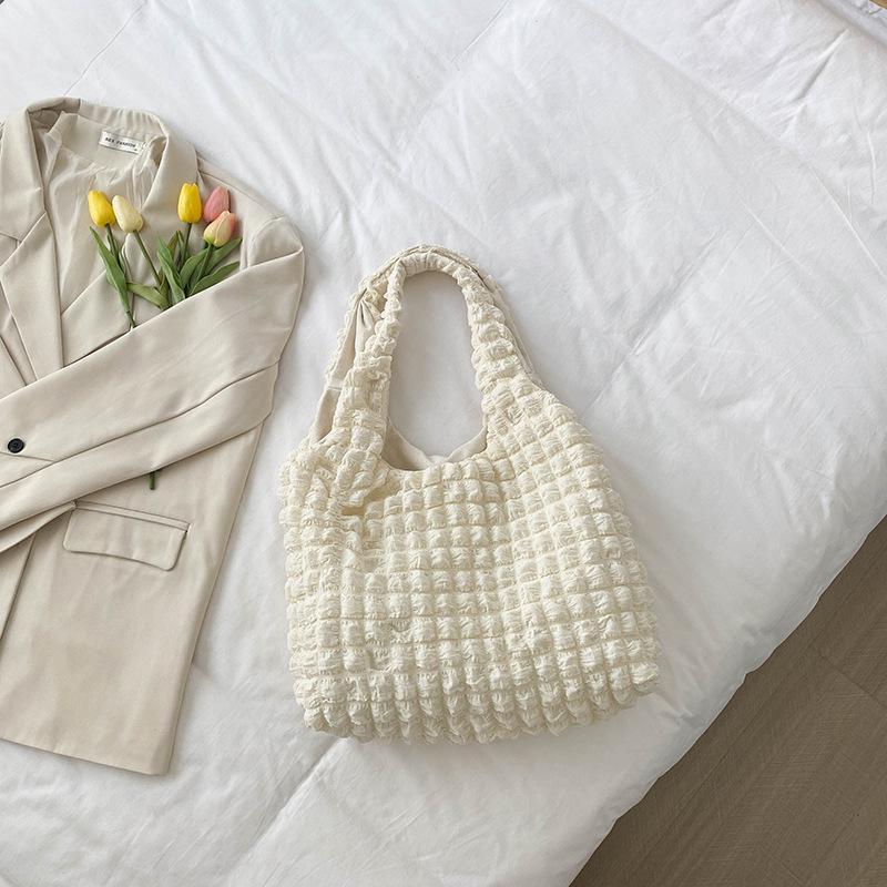 This Year's Popular Fashion Simple Temperament Commuter Pleated Bag Women's 2025 Shoulder Underarm Bag Portable Bucket Bag Tide