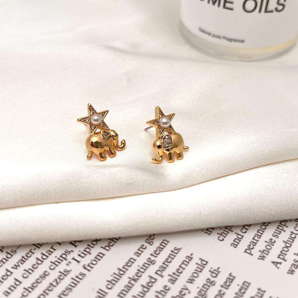 Creative Elephant-Shaped Zircon Stud Earrings: Fun, Versatile Personality