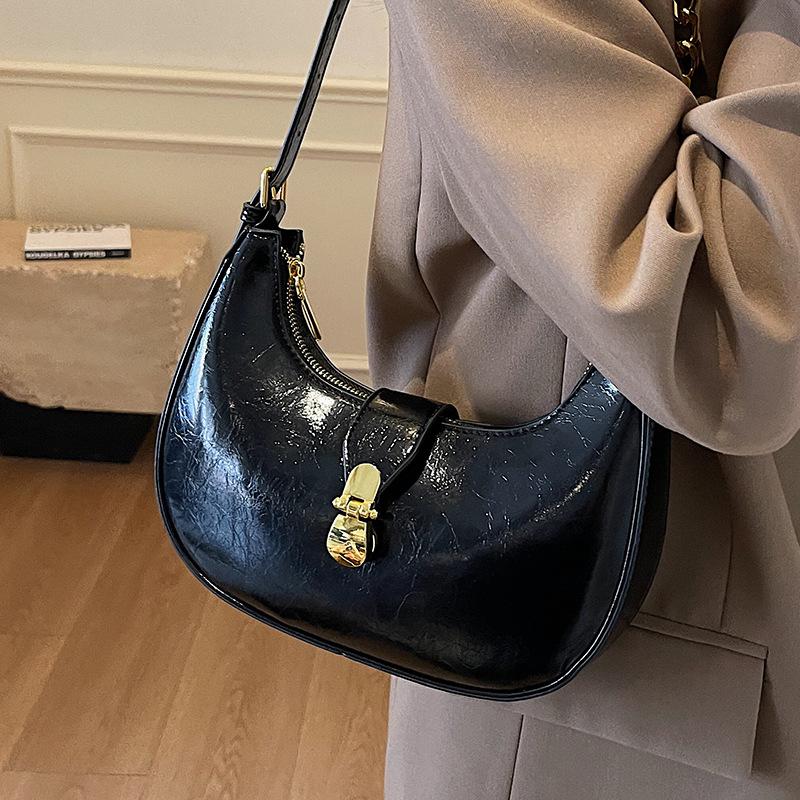 Wholesale Niche Simple Temperament Underarm Dumpling Bag Versatile High Sense Fashion Commuter Style Messenger Bag Women