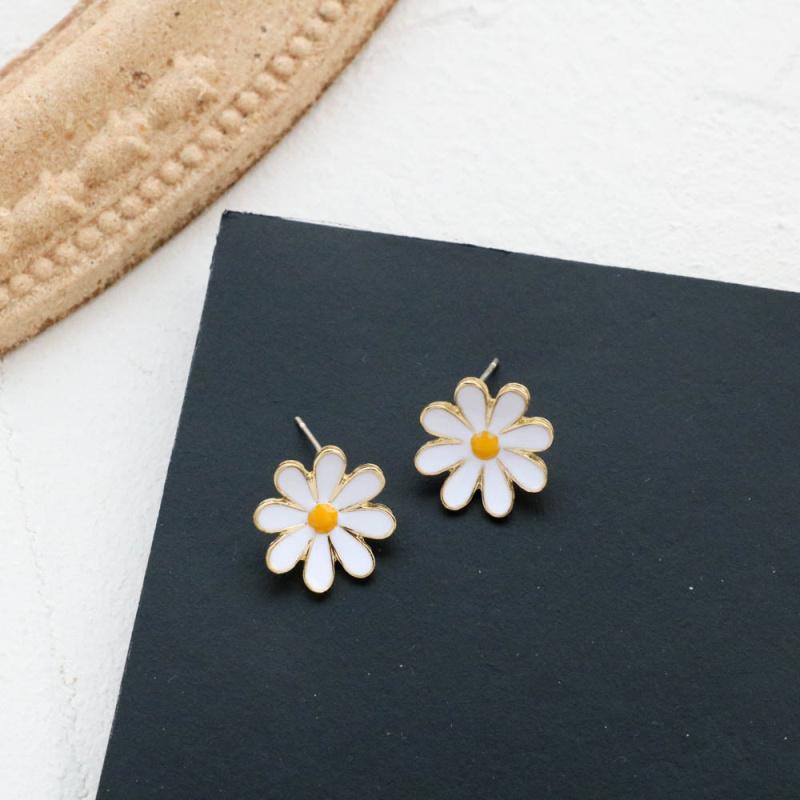 Cute Small Flowers Drop Earrings For Women Sweet Fashion Korean Daisy Sunflower Female Pendant Ear Gifts Jewelry