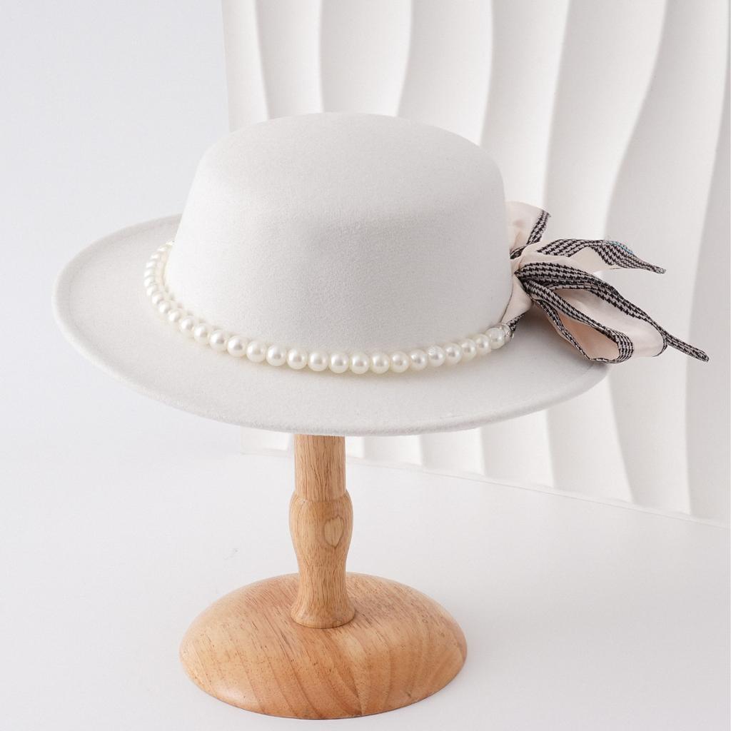 New French Light Luxury Pearl Bow Woolen Flat Top Top Hat Female British Celebrity Top Hat Hepburn Style
