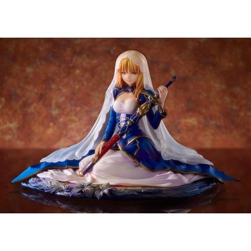 GOOD SMILE COMPANY Fate/stay Night Saber Garden of Avalon 1/7 Scale Plastic Pre-painted Finished Figure