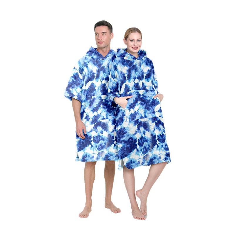 Schnelltrocknendes Batik-Kapuzenbadetuch & Bademantel zum Surfen, Schwimmen & für den Strand