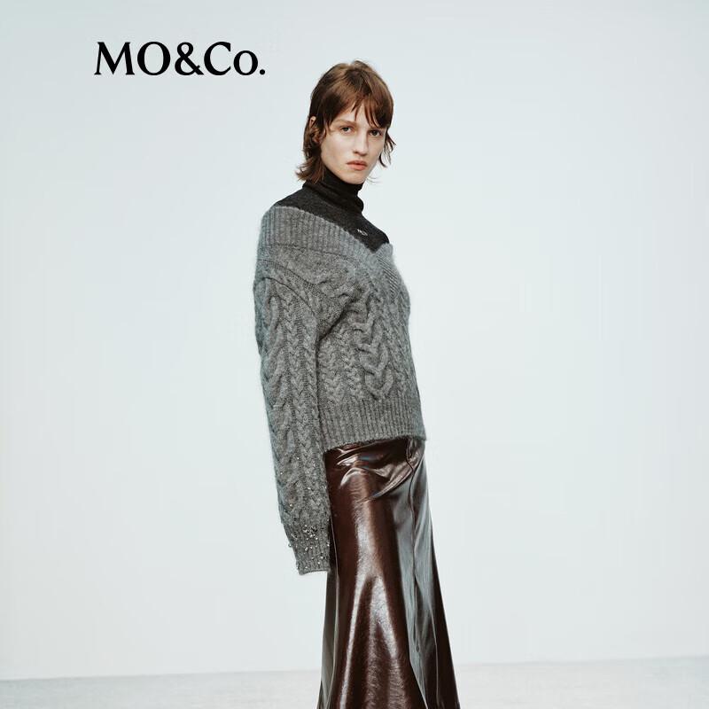 MO&Co.RECTO Designer Collaboration Retro Cable Knit Deep V-Neck Sweater