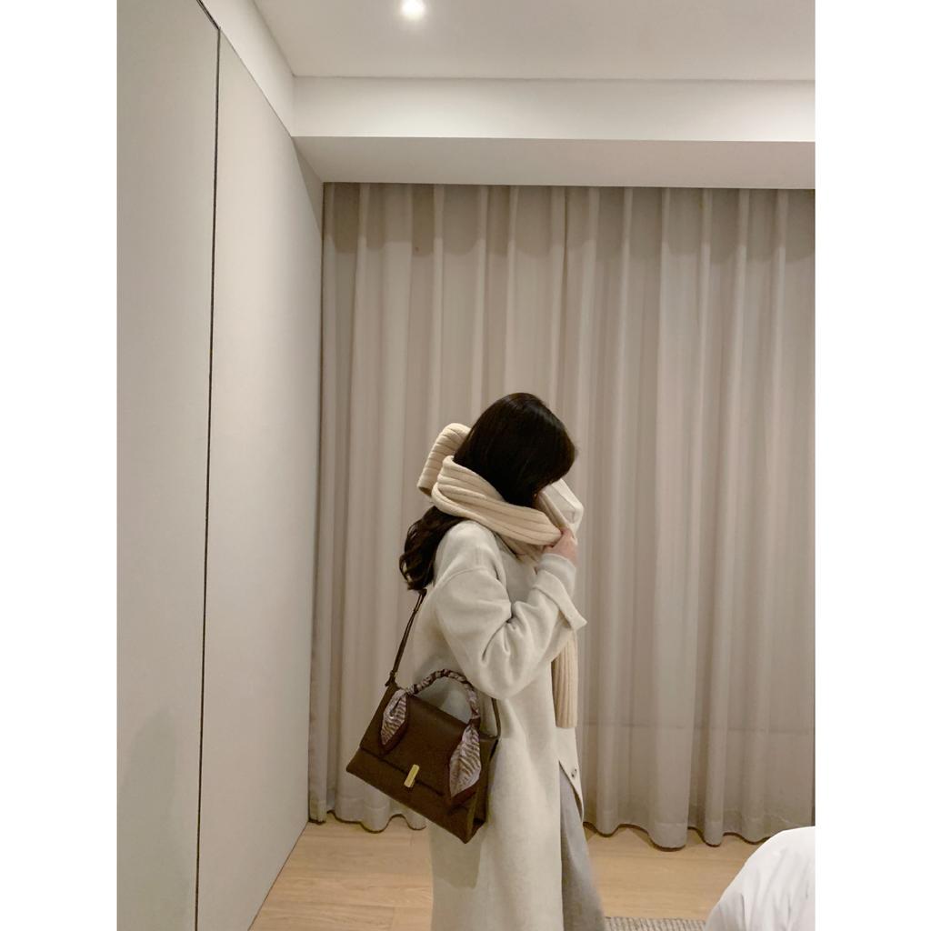 Queen Diana Handbag Silk Scarf Shoulder Bag Women's Bag 2024 New Trendy Fashion Versatile Textured Crossbody Bag