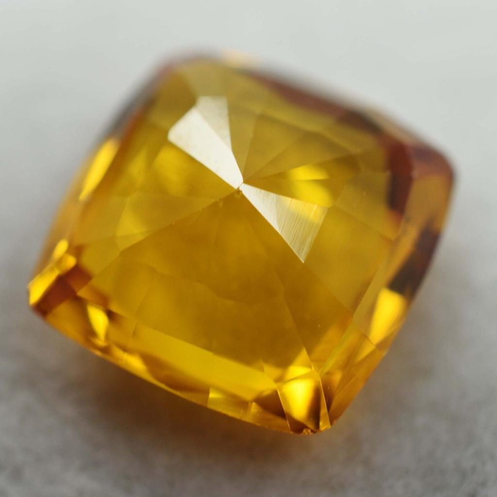 AAA+ NATURAL Yellow SAPPHIRE Square Shape 8.86 Ct CERTIFIED Rare Loose Gemstone
