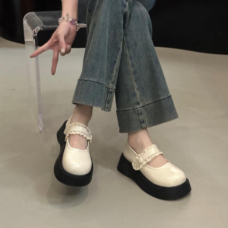 College style skirt small leather shoes 2025 spring new lace lace Velcro loafers women's Japanese JK single shoes