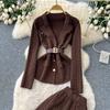 Herbst Winter Damen Vintage Designer Strickpullover Hose Zweiteiliges Set Blazerkragen Jacke Mantel und Weitbeinige Hose Trainingsanzug