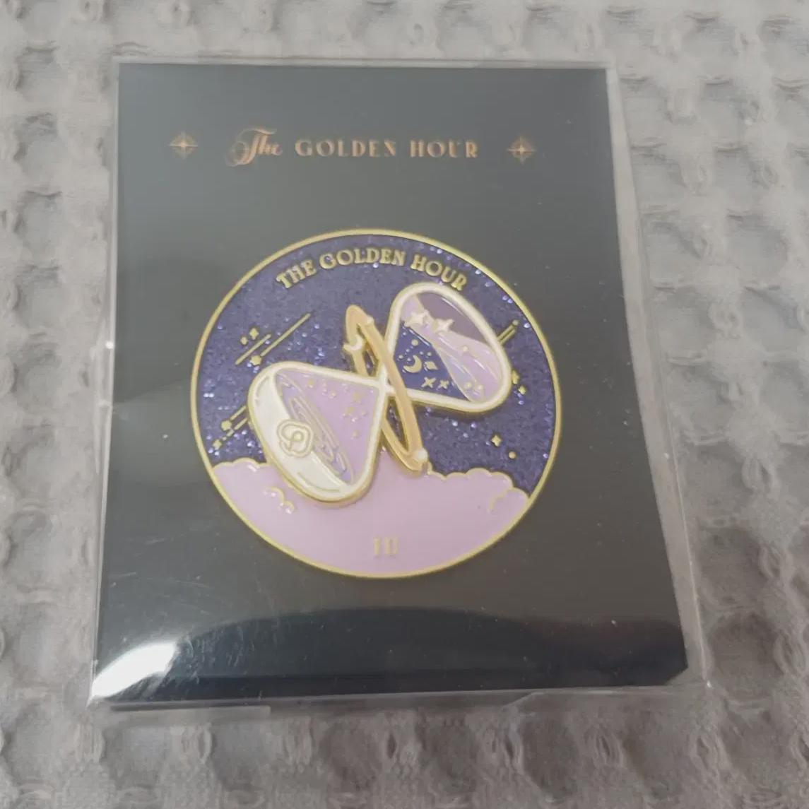 

IU Значок «Золотой час»