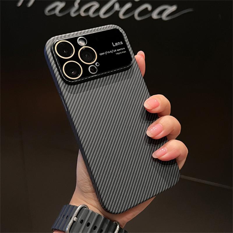 

Роскошный большой защитный чехол для камеры из углеродного волокна для IPhone 11 12 13 14 Pro Max, матовый жесткий противоударный чехол для ПК For iPhone 12 Pro чёрный
