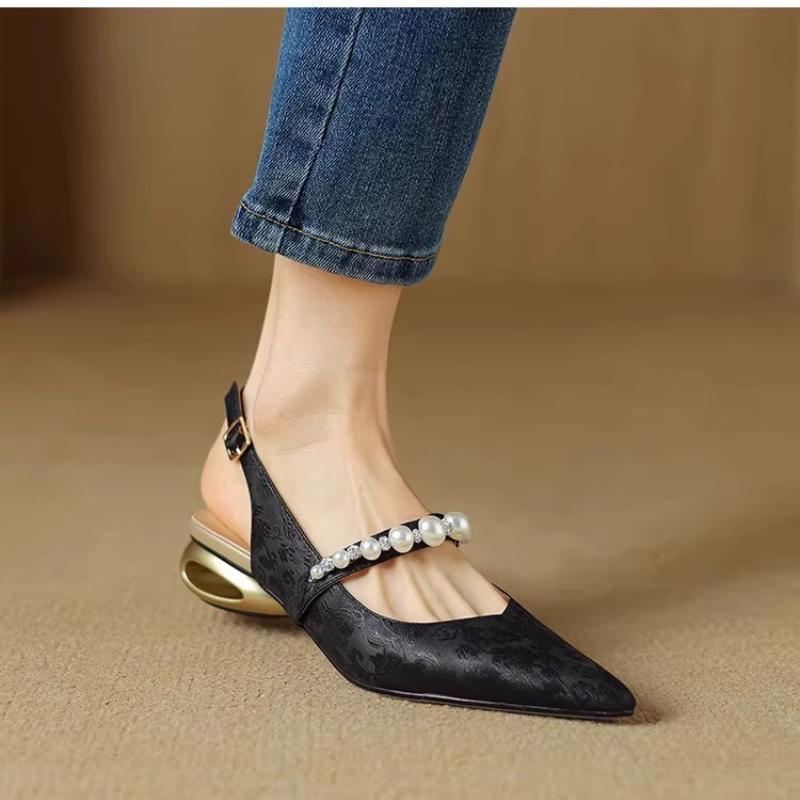 Fashion French  Low Heel Back Empty Single Shoes Women's Summer New Straight Button Pointed Toe Fashion Block Heel Toe Sandals