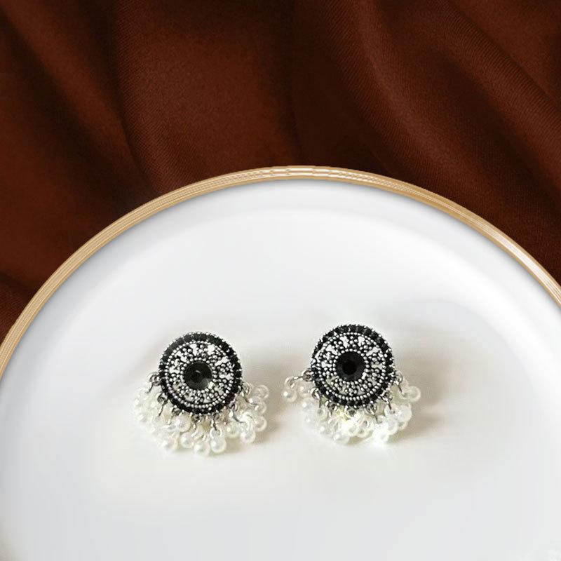 Miaojiang Girl Pearl Fringed Earrings Retro Ethnic Style Black Round Diamond Stud Earrings Unique Personalized Ear Jewelry