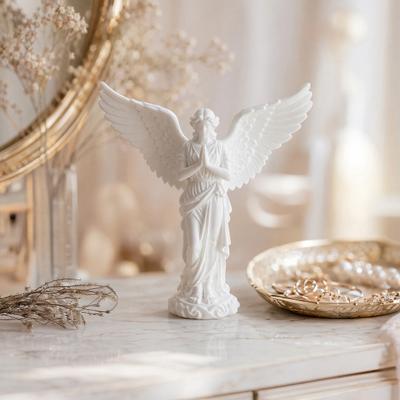 Decoración para el hogar
 – Estatuillas
