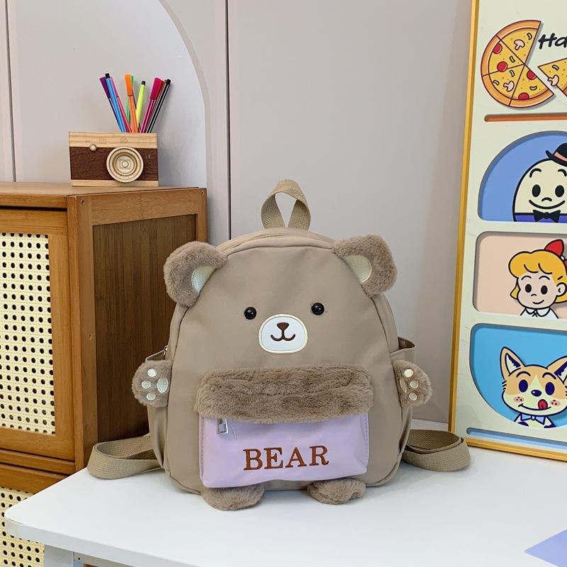 Ny supergullig gullig kreativ björn tecknad flicka ryggsäck 2025 trend utgång fritid liten ryggsäck