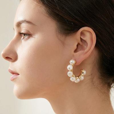 European and American Ins Fashion Retro Baroque Pearl Earrings C Shape Simple Temperament Douyin Jewelry Vintage