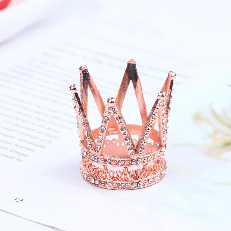 1:12 Dollhouse Miniature Gold Silver Bronze Mini Metal Alloy Crown Models Retro European Style Crown Headwear Dolls Accessories