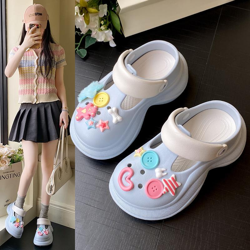 CH1610 cute thick-soled hole shoes for women's outer wear 2025 new beach non-slip bag head cool slippers for women's summer
