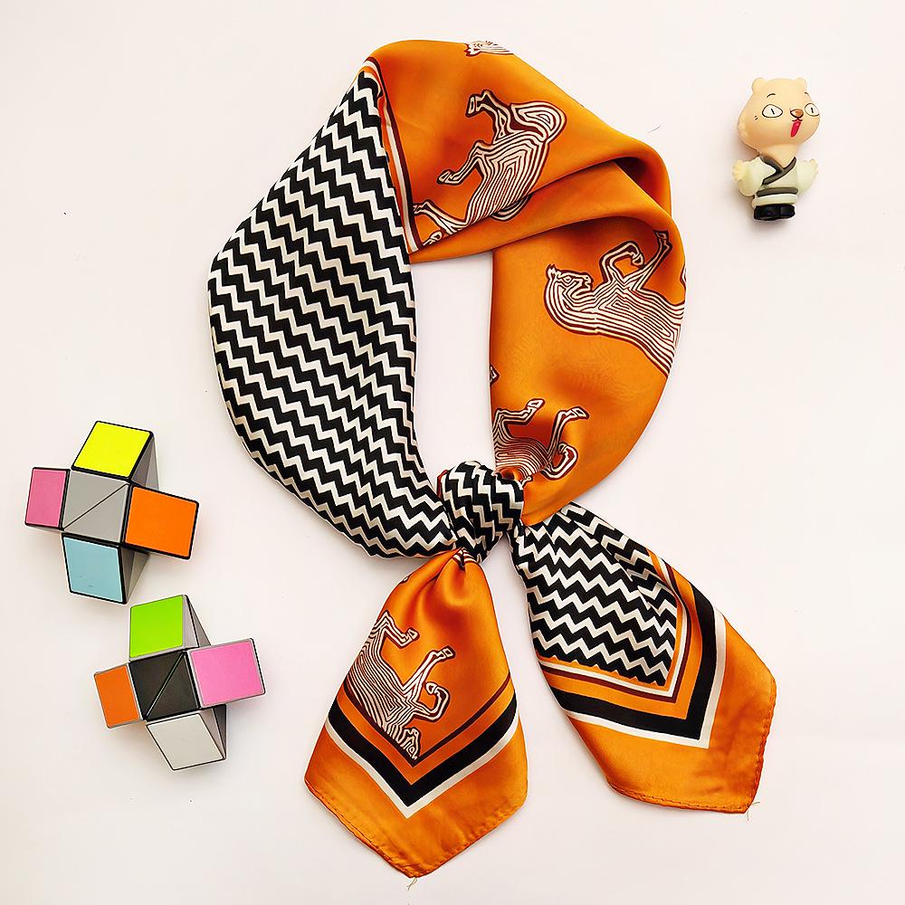 Small 70cm Sunflower Print Silk Satin Square Scarf for Women - Versatile and High-End Accessory