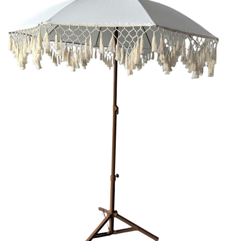 Wangfeng Outdoor Tasseled Beach Umbrella