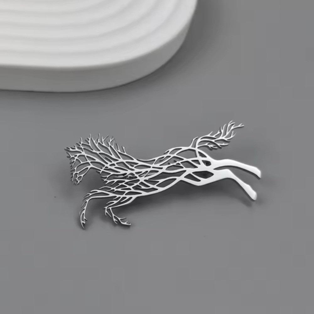 Luxury Leopard Stainless Steel Brooches Classic Zodiac Animal Lapel Pins for Women