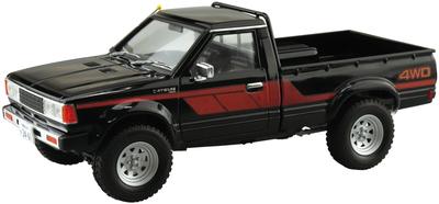 Aoshima Bunka Kyozai The Tuned Car 720 Datsun Truck Lift Up Custom Plastic Model (AOSHIMA) 1/24 '82 (Nissan)