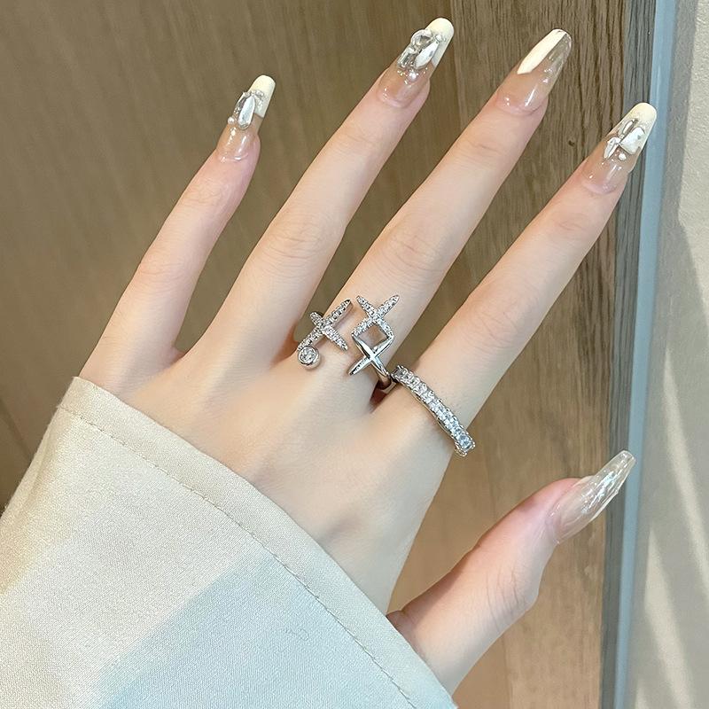 Starlight Flash Diamond Full Of Diamonds, Zircon Light Luxury Broken Diamond Ring, Niche Design, High-End Cold Wind Open Ring Woman