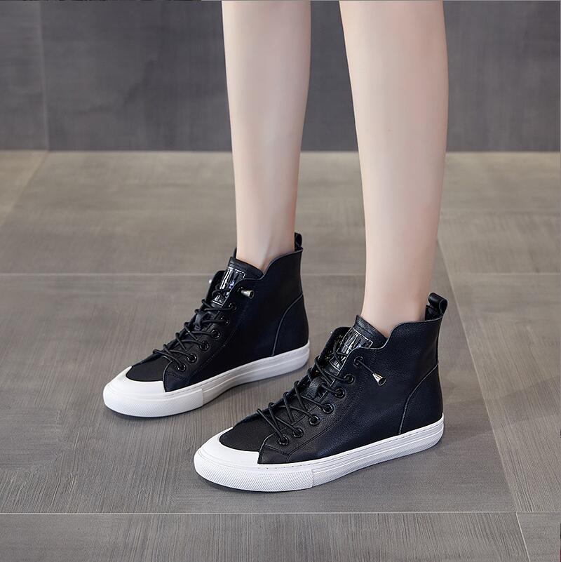 2024 High Quality Cowhide Leather Shoes Woman Shoes Casual Sneaker Trend Boots Flat Fashion Shoes Black White Red Boots