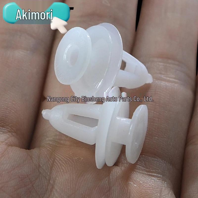 20 SZTUK OE# 6504014 Klipsy do listew drzwiowych dla Jeep Cherokee i Grand Cherokee