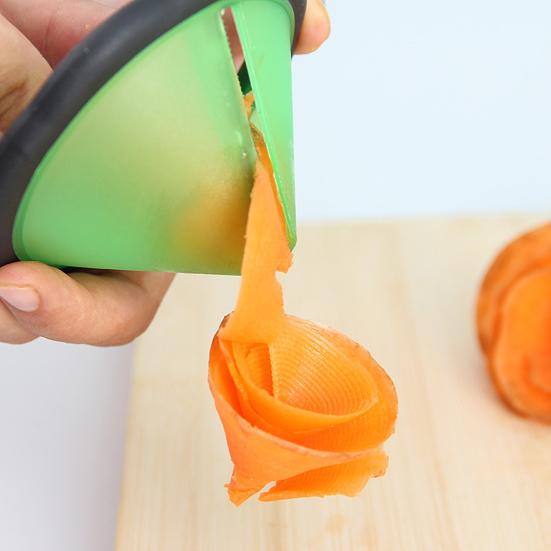 Melon Fruit Slicer Multi-use Kitchen Gadget Manual Tool Vegetable Sharpener Slicer Kitchen Tool Convenient Quick Cutting Creative