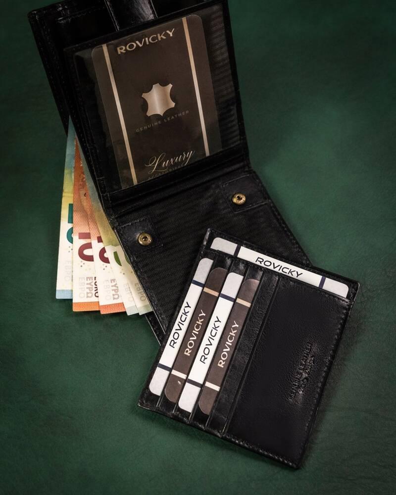 Large Leather Men's Wallet with Snap Closure - Rovicky