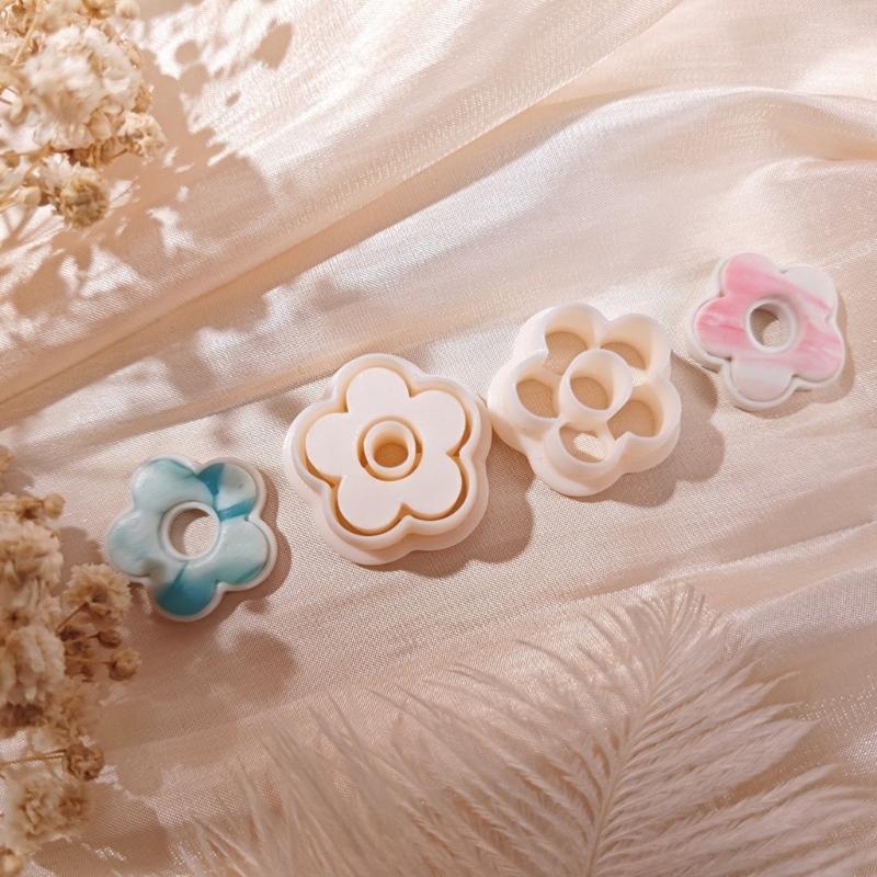 Reusable Flower Clay Cutters Clay Cutting Tool Earrings Moulds Suitable for Clay Art Projects and Home Studio Use