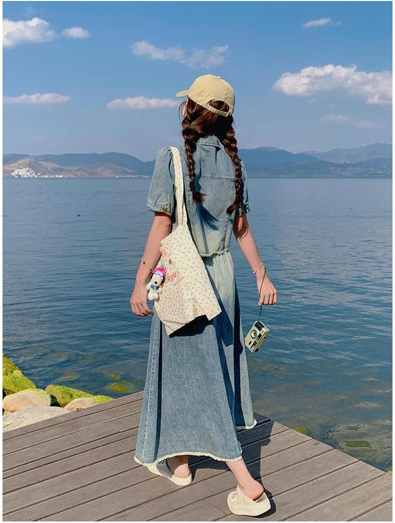 Gradient Denim Zipper Top & Skirt Set: 2024 New Casual Hong Kong Style