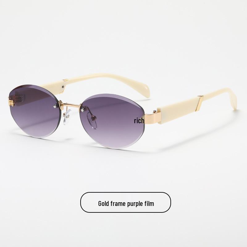 Stylish Metal Frame Sunglasses for Women - Trendy Street Style & Sun Protection